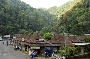 MERAJA WISATA, KALIURANG